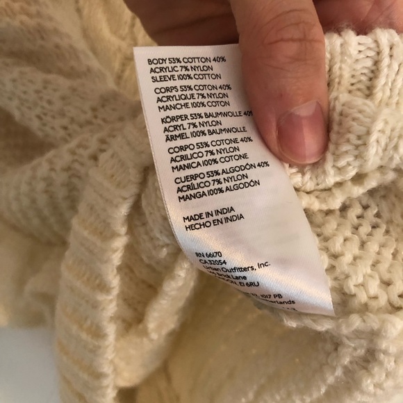 Anthropologie Cream Textured Sweater Vest Blouse combo Cream Cable Knit Sweater - Picture 9 of 9